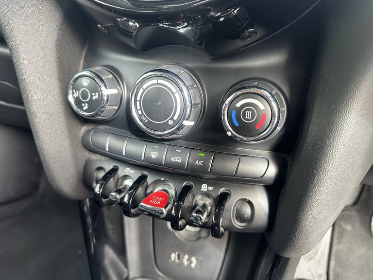 MINI HATCH 1.5 Cooper 3-Door Hatch 2014
