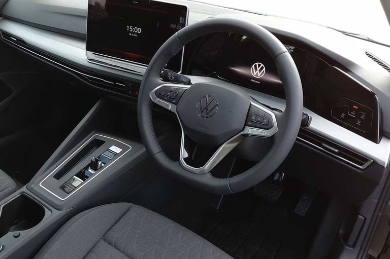 2025 Volkswagen Golf 1.5 eTSI Life 5dr DSG Estate Petrol Automatic