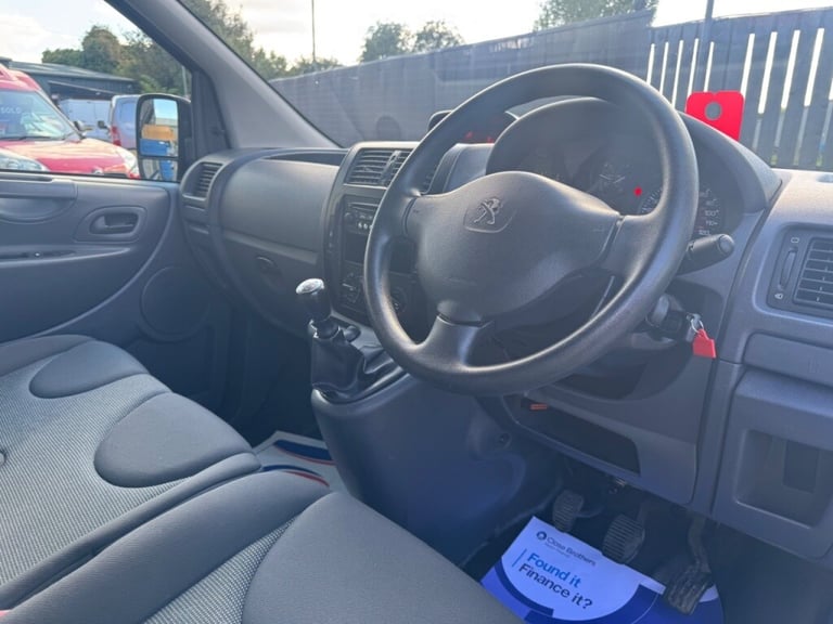  Peugeot Expert 1200 1.6 HDi 90 H1 L2 LONG WHEEL BASE!+JUST 39000 MILES!+FSH!+1