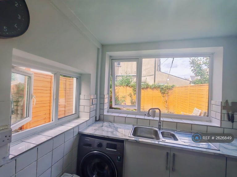 4 bedroom house in Moy Road, Cardiff, CF24 (4 bed) (#2626849)