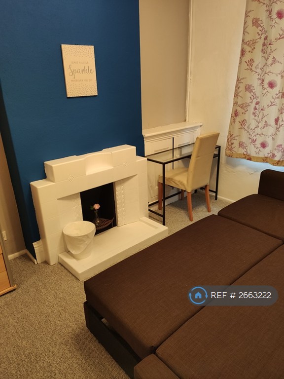 3 bedroom house in Mynors Street, Stoke-On-Trent, ST1 (3 bed) (#2663222)