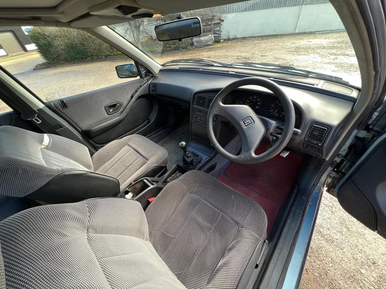 Peugeot 405 GLD 1994 - Walk Around Video