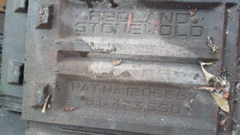 Craigavon chimney pots bangor slate stone wall Cast iron antique recla