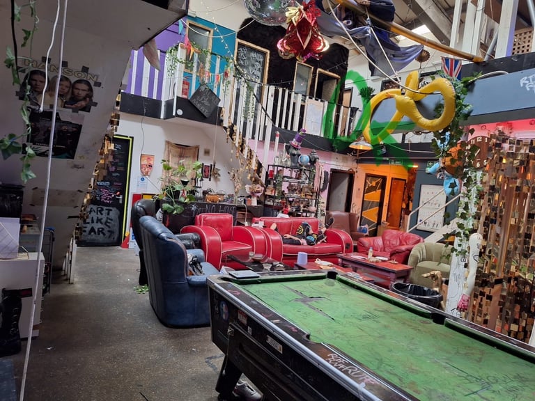 Studio in Converted Warehouse 