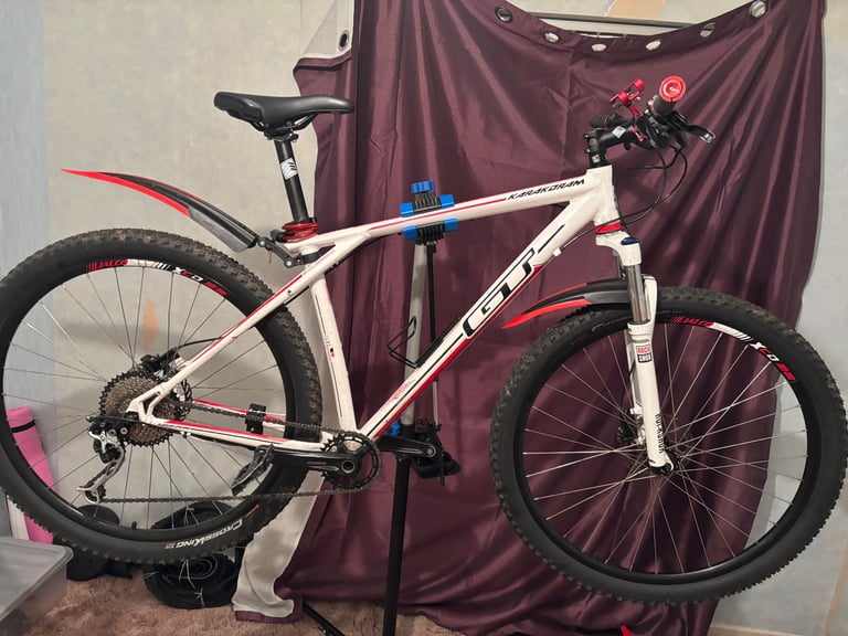 Gt Karakoram 29er 2013 (large frame) upgraded 