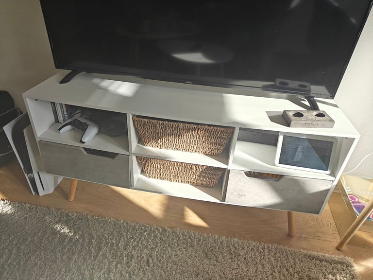 image for TV Stand / Storage Unit – £10