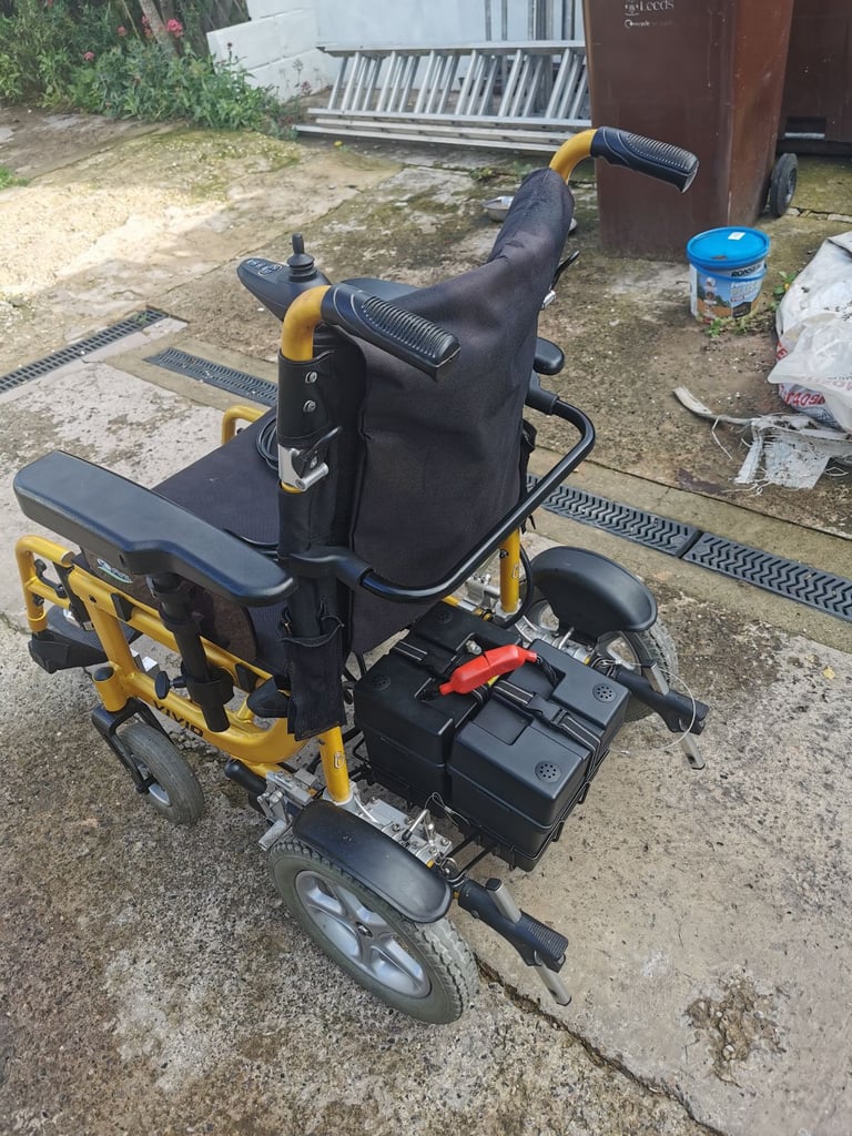  Kymco vivio car boot able electric power chair--Leeds £625  · Leeds,
