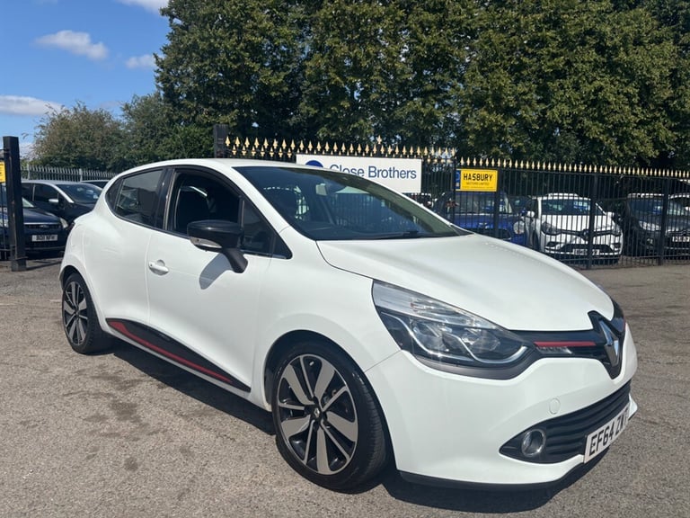 2015 Renault Clio 1.5 dCi Dynamique S MediaNav Hatchback 5dr Diesel EDC Euro 5 (90 ps) Hatchback ...