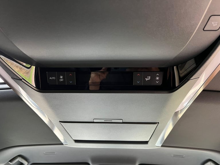  Toyota Alphard 2.5 HYBRID EXECUTIVE LOUNGE SUNROOF Petrol/Electric Hybrid Automatic