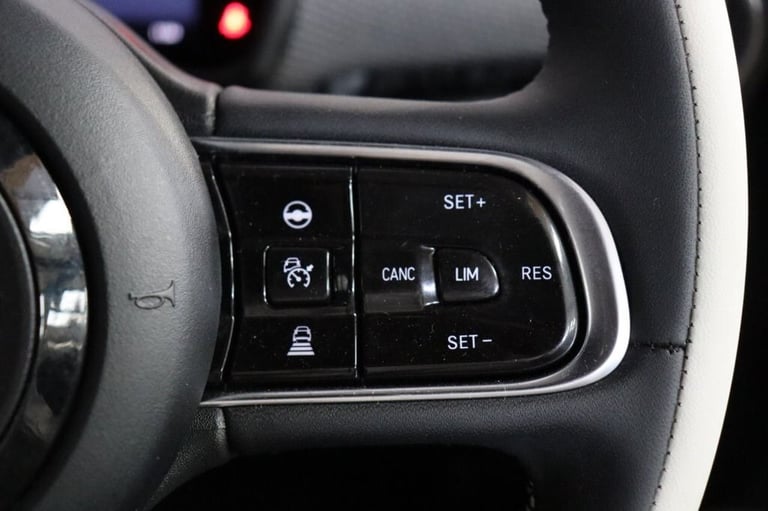 2022 Fiat 500e C 42kWh La Prima Convertible 2dr Auto (FULL LEATHER, APPLE CAR PLAY) Convertible E...