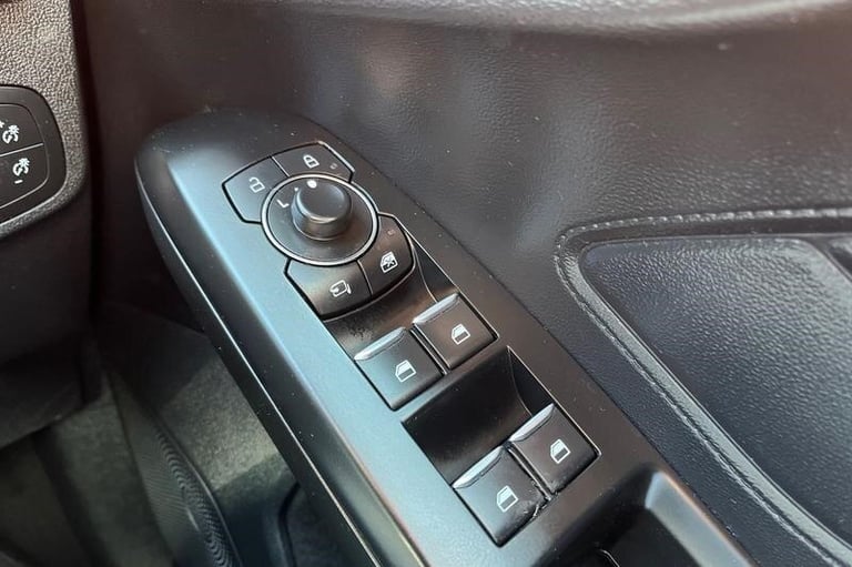 2022 Ford Focus 1.0T EcoBoost ST-Line Hatchback 5dr Petrol Manual, Apple Car Play, Android Hatchb...
