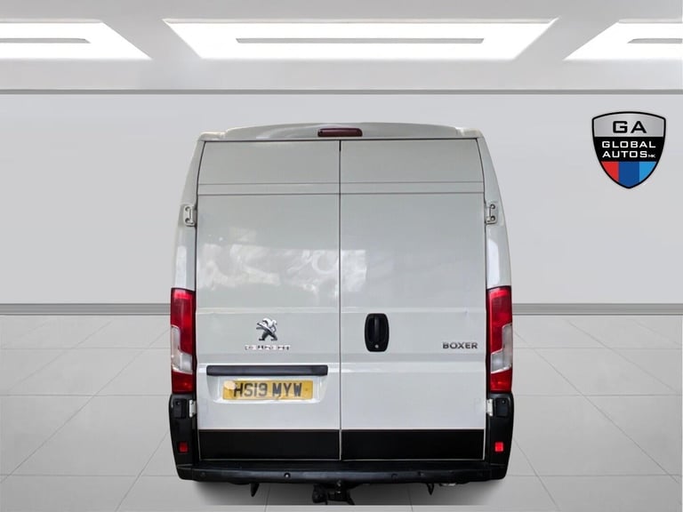 2019 Peugeot Boxer 2.0 BlueHDi 435 Professional L4 H2 Euro 6 5dr PANEL VAN Diesel Manual