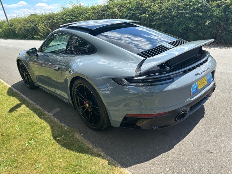 2024 Porsche 911 GTS 2dr PDK COUPE Petrol Automatic