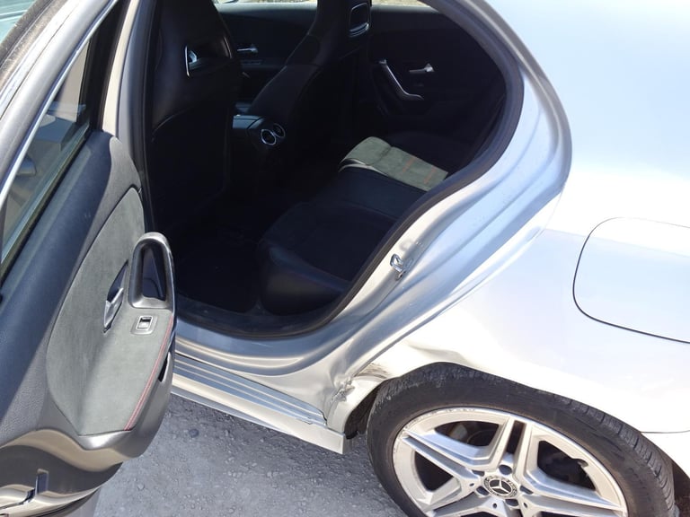 2020 20 REG MERCEDES BENZ A CLASS A180 AMG LINE EXECUTIVE AUTO DAMAGED SALVAGE