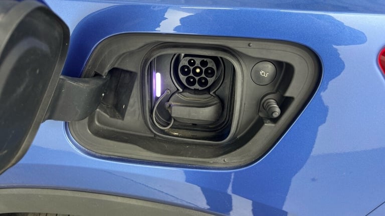 2021 Volvo XC40 P8 Recharge First Edition AWD Pure Electric(Panroof, Harman Kardon, Towbar) Estat...