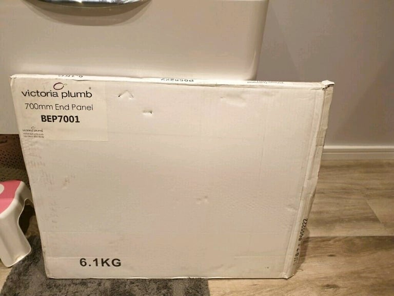 Job lot of 5 Bath end panels 700mm width