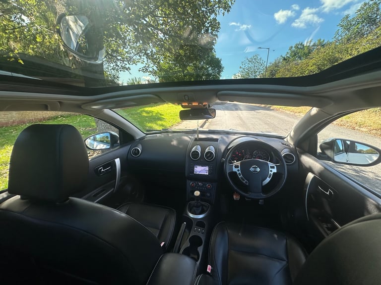 image for Nissan, QASHQAI, Hatchback, 2011, Manual, 1461 (cc), 5 doors