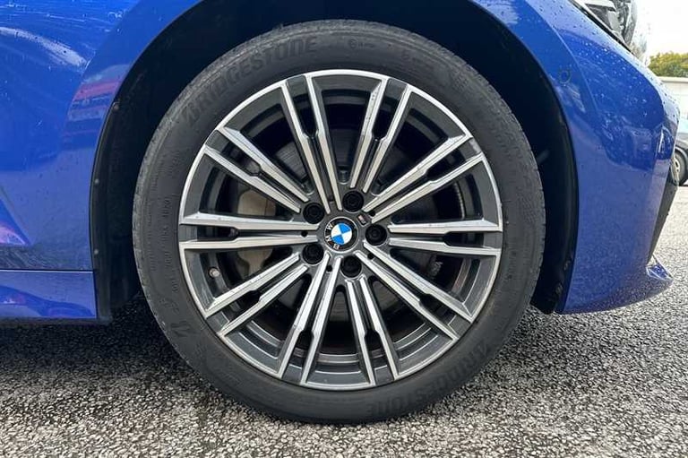 2020 BMW 3 Series 330E M SPORT 4DR STEP AUTO Saloon Hybrid Automatic