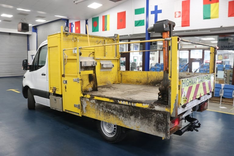 2019 - 19 - MERCEDES SPRINTER 314 2.2CDI 143PS SINGLE CAB DROPSIDE C/W CRANE