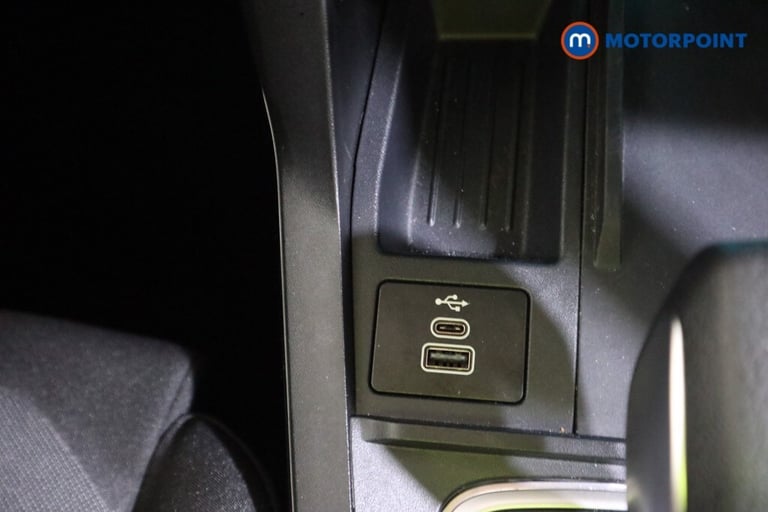 2025 Ford Puma 1.0 EcoBoost Hybrid mHEV ST-Line 5dr DCT SUV Petrol Automatic