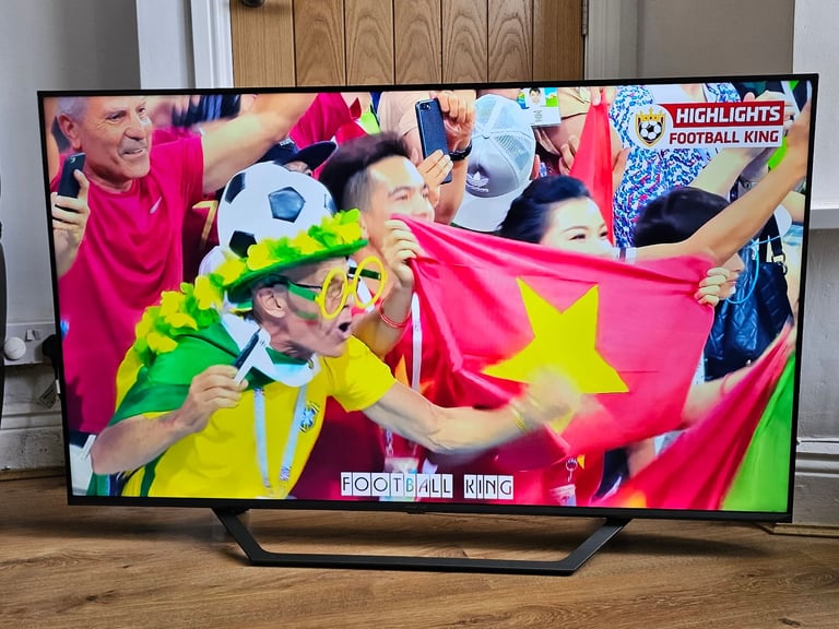 Hisense 55 inch Frameless Smart 4K UHD TV, Apps,