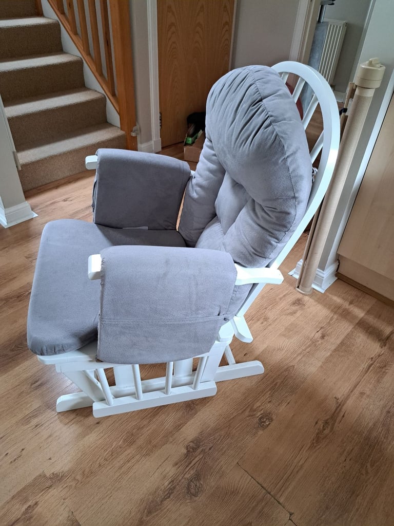 Nursing chair