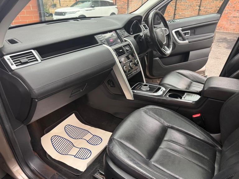LAND ROVER DISCOVERY SPORT 2.2 SD4 HSE 2015