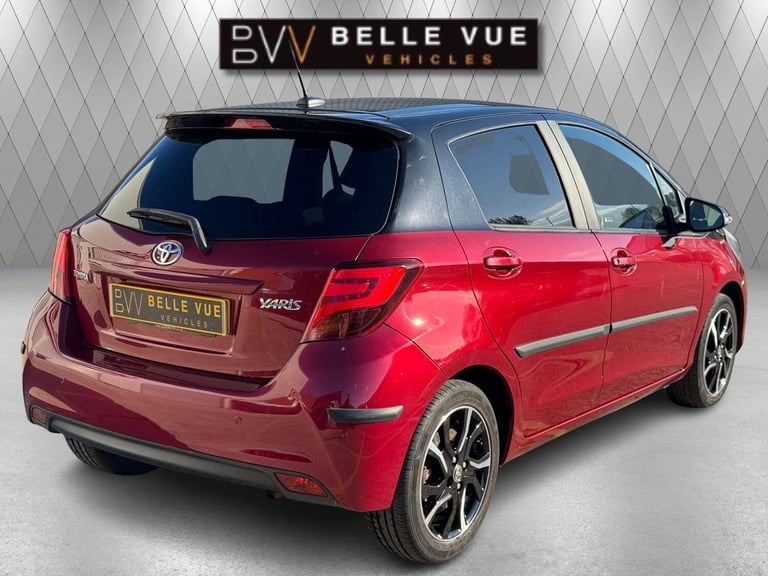 2017 Toyota Yaris 1.3 Yaris Design VVT-i 5dr - NATIONAL DELIVERY* Hatchback Petrol Manual