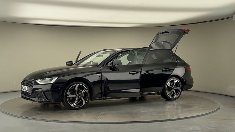 2022 Audi A4 Avant 2.0 TFSI 40 Black Edition Estate 5dr Petrol S Tronic Euro 6 (s/s) (204 ps) Est...