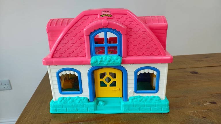 Fisher Price Little People Sweet Sounds House, Furniture and Family of Figures