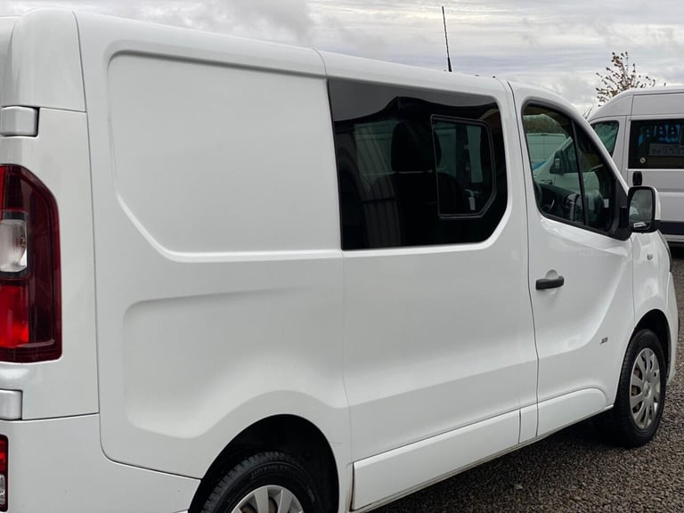 2014 Vauxhall Vivaro WITH SOLAR-ROCK &amp; ROLL-HOB-SINK VAN CONVERSION Diesel Manual
