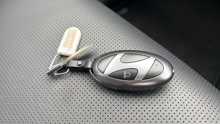 2025 Hyundai Santa Fe 1.6 TGDi Plug-in Hybrid Calligraphy 5dr 4WD Auto Estate Estate Hybrid Autom...