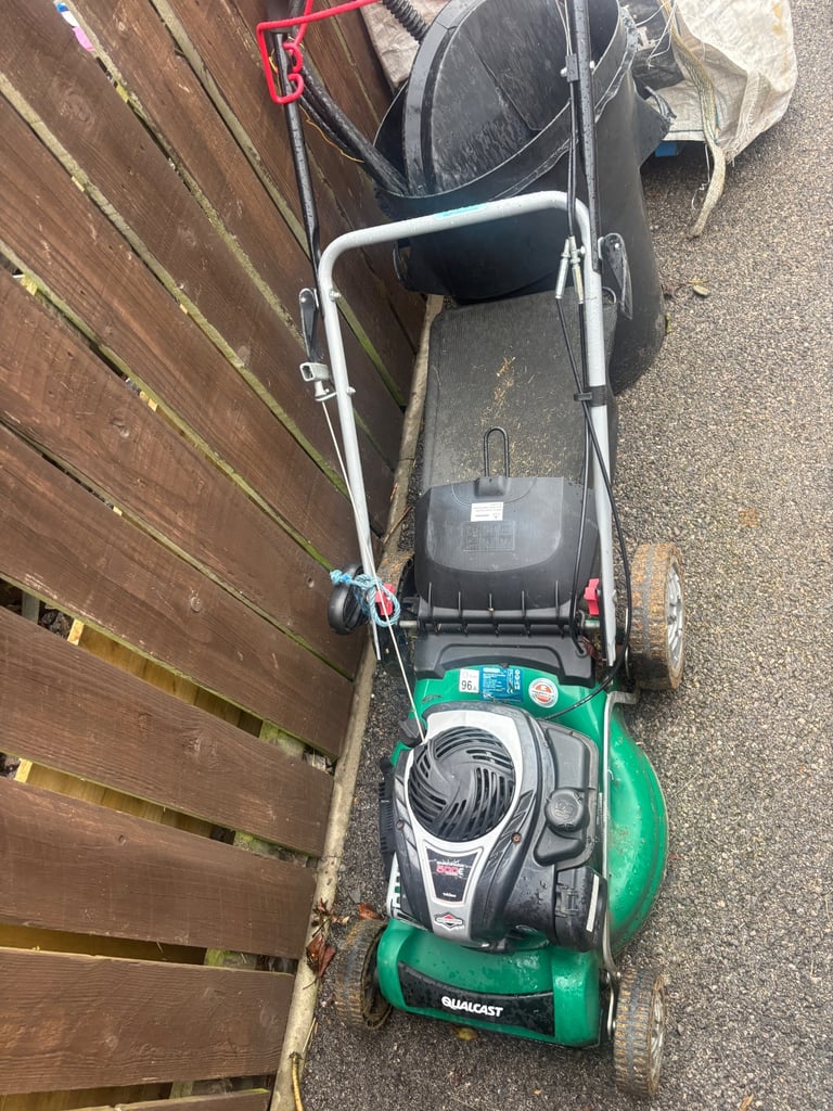 image for Qua last lawn mower 