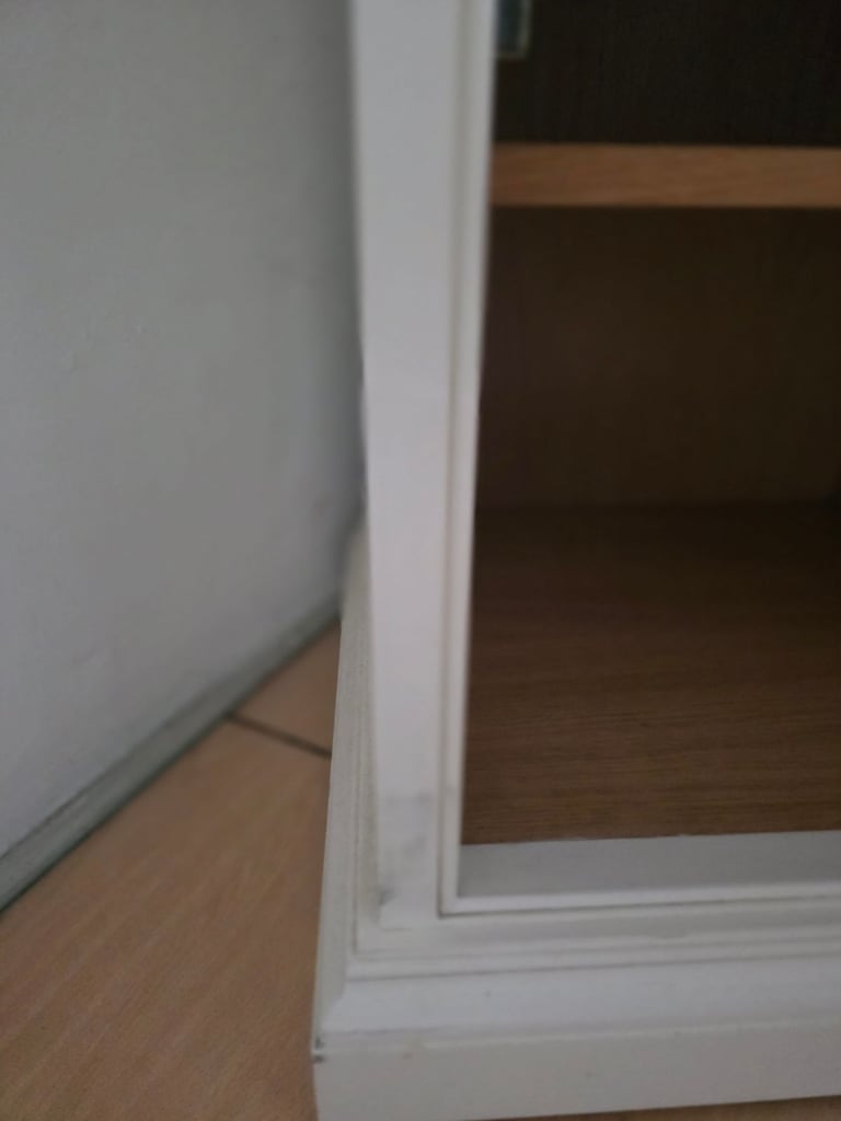 Scabby Chic Mini Cupboard