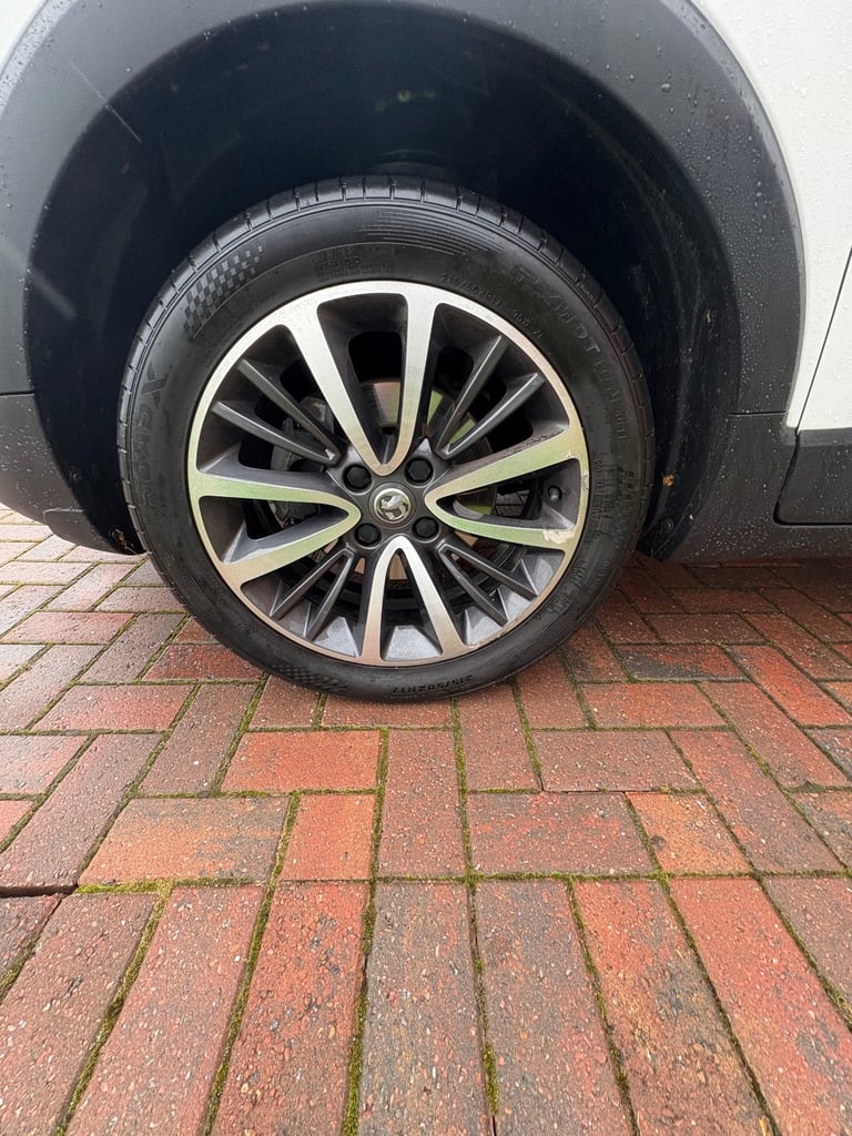 Vauxhall, CROSSLAND X, Hatchback, 2018, Manual, 1199 (cc), 5 doors