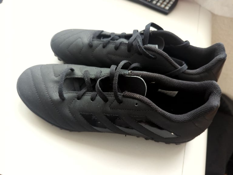 image for Football Boots size uk8