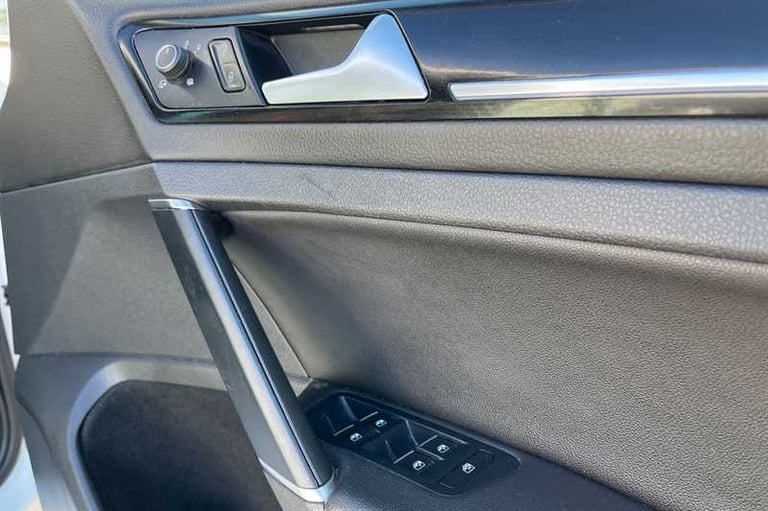 2020 Volkswagen Golf 2.0 TSI 300 R 5dr 4MOTION DSG HATCHBACK PETROL Automatic