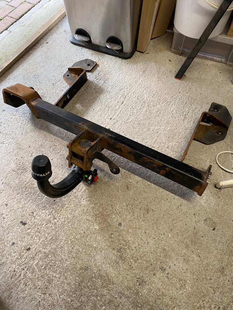 Peugeot 3008 Towbar