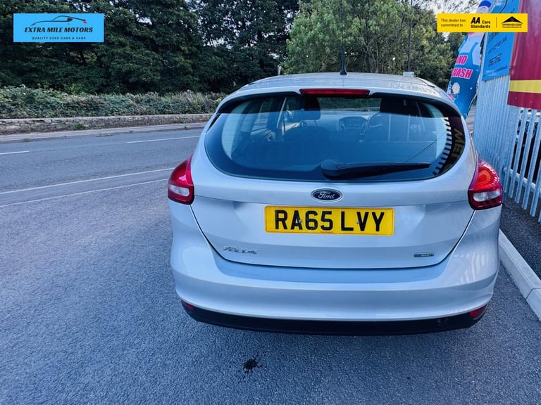 2016 Ford Focus 1.0 EcoBoost 125 Zetec 5dr HATCHBACK PETROL Manual