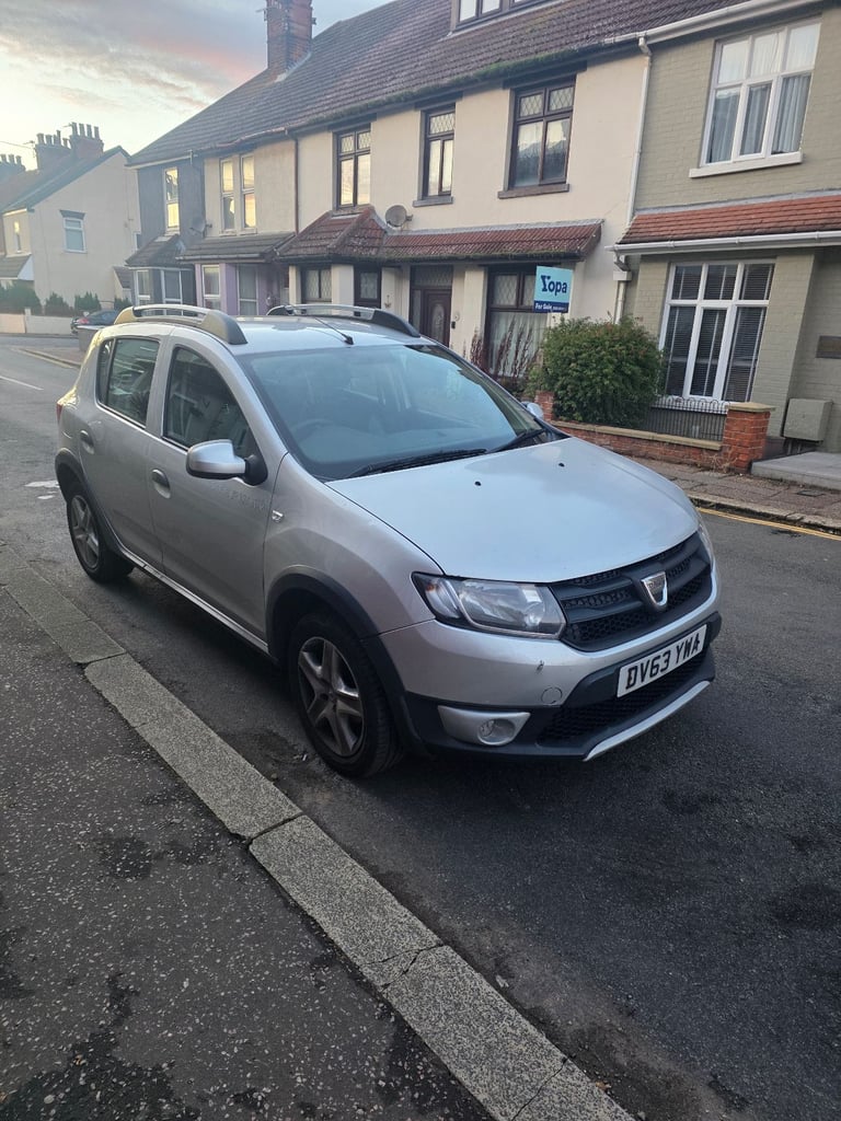 Dacia, SANDERO STEPWAY, Hatchback, 2013, Manual, 898 (cc), 5 doors