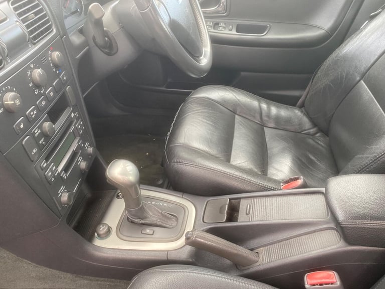 2004 Volvo S40 1.8 Sport 4dr Auto [122bhp] SALOON PETROL Automatic