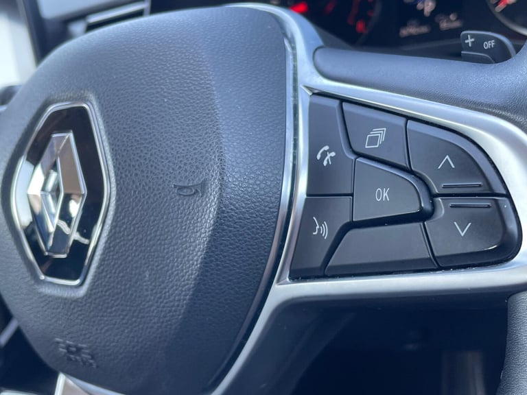 2021 Renault Arkana 1.3 TCe MHEV Iconic SUV 5dr Petrol EDC 2WD Euro 6 (s/s) (140 ps) COUPE Petrol...