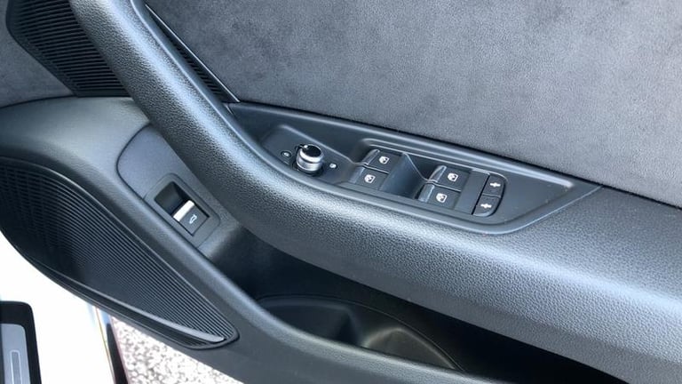 2019 Audi A4 40 TDI Black Edition 5dr S Tronic ESTATE DIESEL Automatic