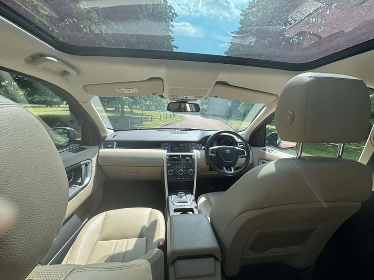 2015 Land Rover Discovery Sport 2.2 Discovery Sport HSE SD4 Auto 4WD 5dr SUV Diesel Automatic