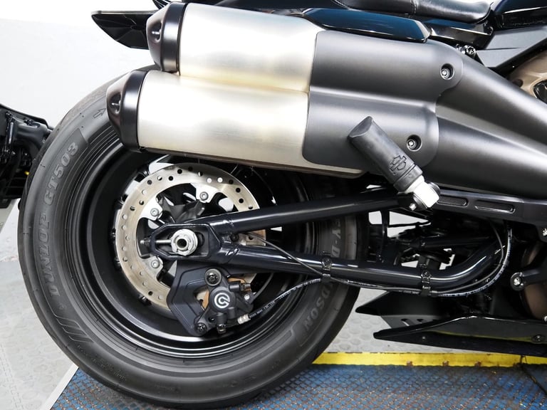 2022 Harley-Davidson Sportster 1250 s 2k miles stunning FSH ,see video 