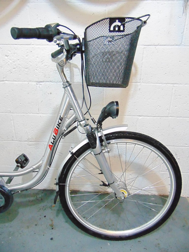 Alu Bike (20inch frame) Full Suspension Step-through/Dutch style/City Bike (free local delivery)