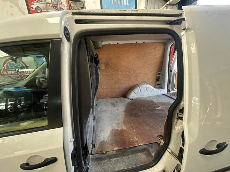 2012 Volkswagen Caddy Caddy C20 TDI 75 Panel Van DIESEL Manual