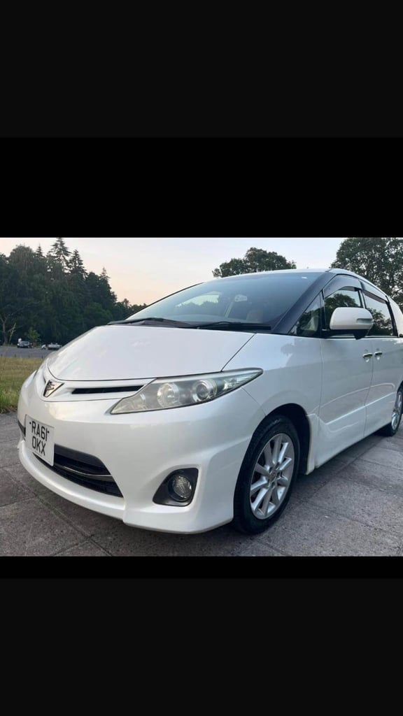Toyota Estima in Aldershot GU12