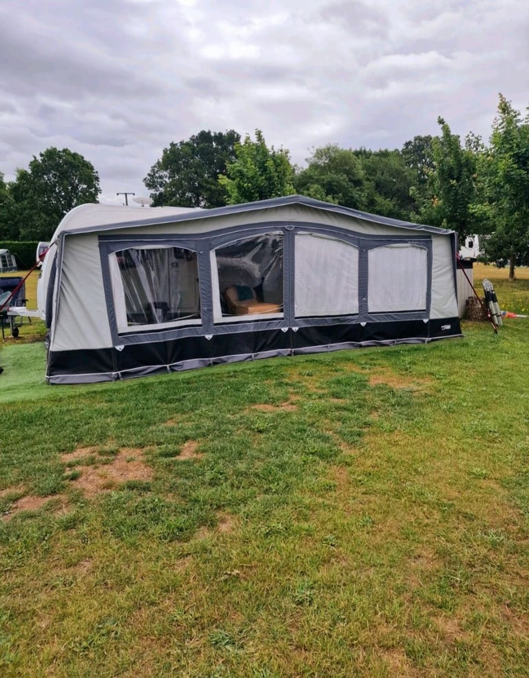 Camptech seasonal awning