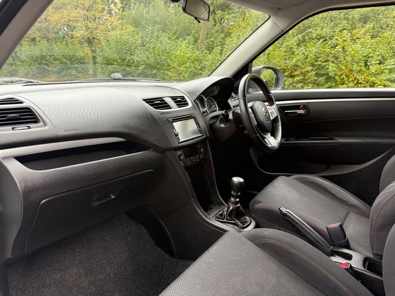 SUZUKI SWIFT 1.6 Sport 2016